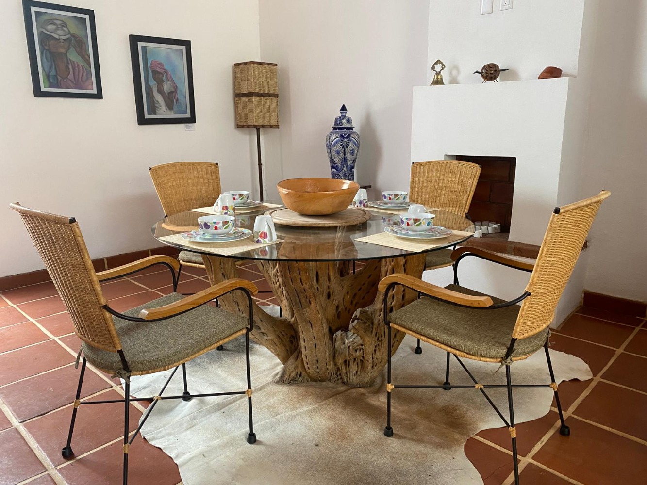 Casa Claudia, in Riberas del Pilar, Chapala, Ajijic w/panoramic roof top