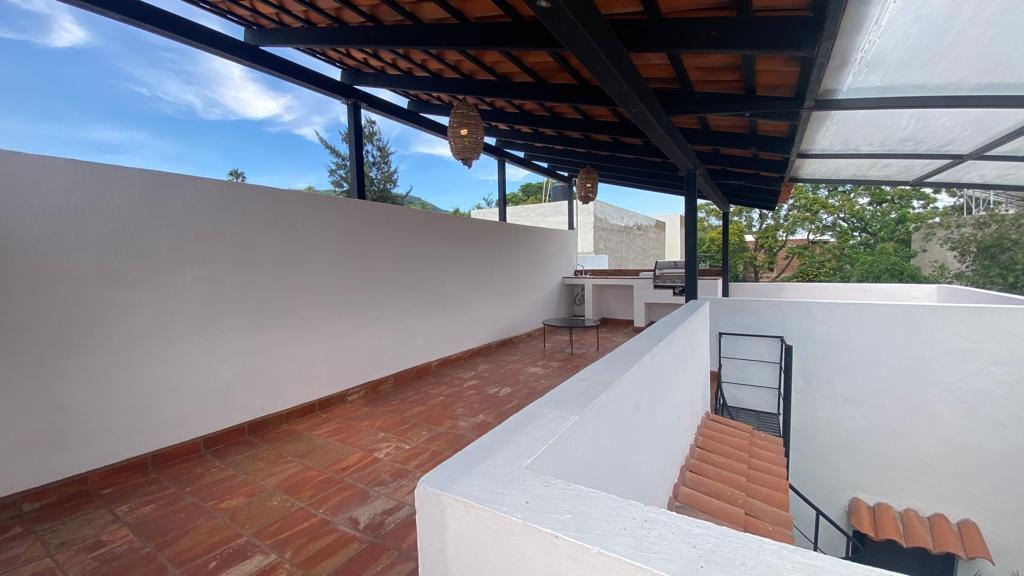 Casa Claudia, in Riberas del Pilar, Chapala, Ajijic w/panoramic roof top