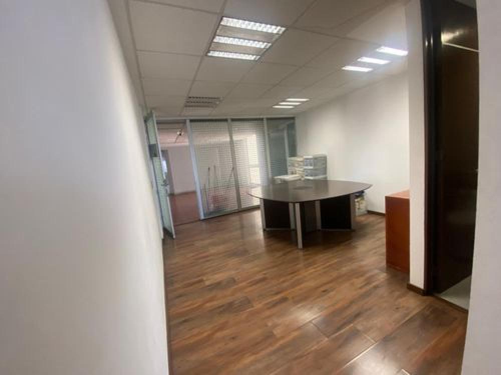 Oficinas en venta en el CONDOMINIO GUADALAJARA