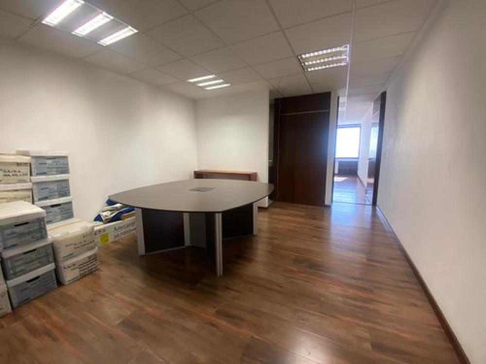 Oficinas en venta en el CONDOMINIO GUADALAJARA