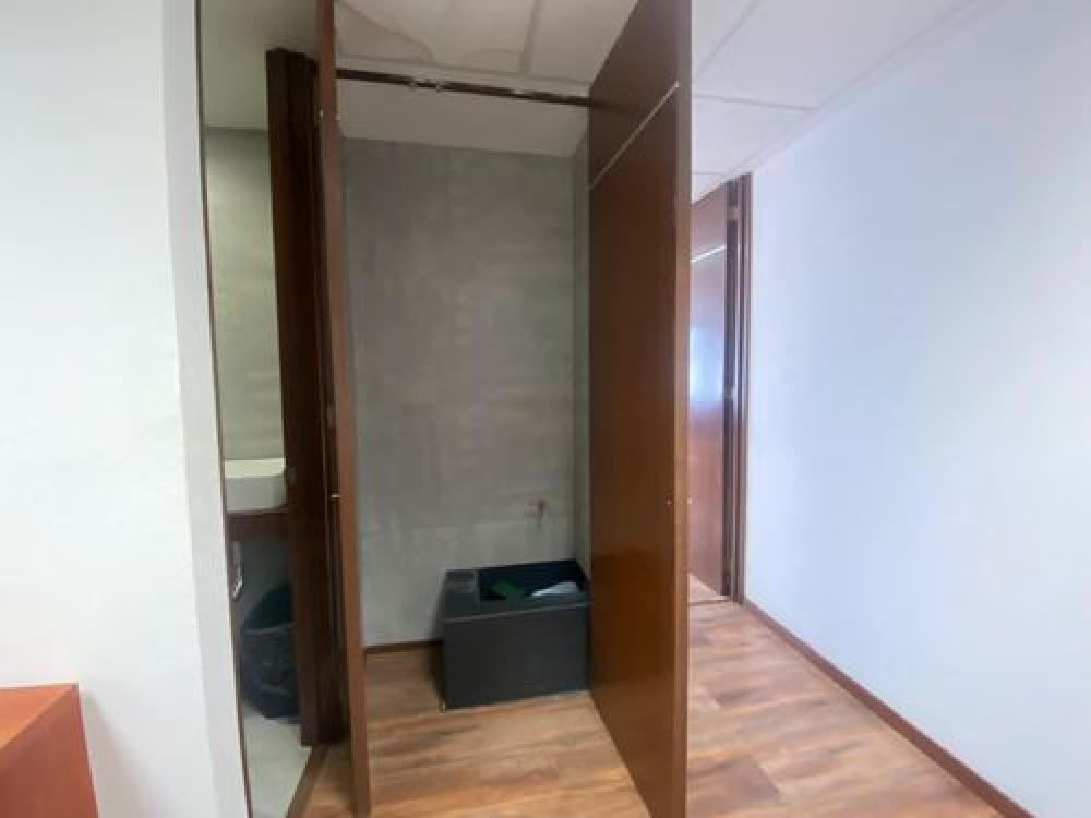 Oficinas en venta en el CONDOMINIO GUADALAJARA