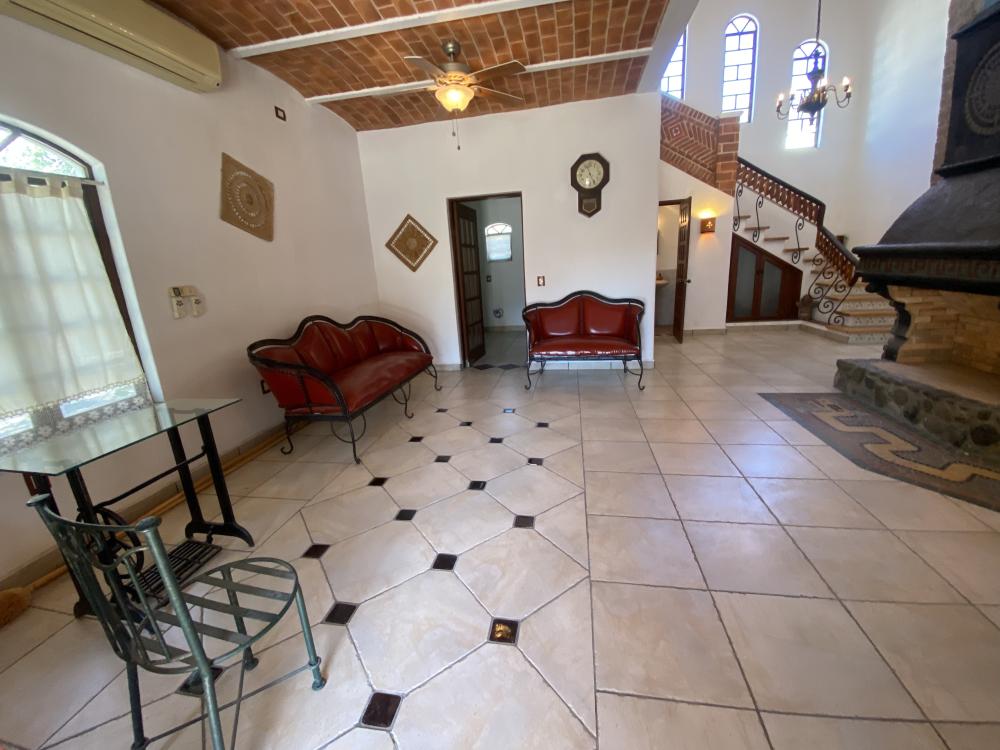 Residencia que ofrece calidad de vida en Vista Hermosa, Ajijic. Chapala