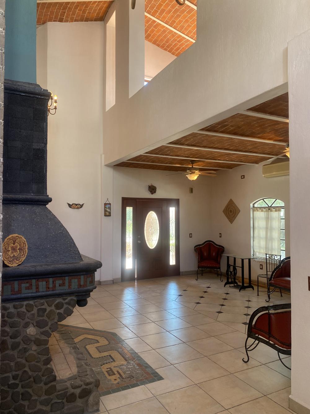 Residencia que ofrece calidad de vida en Vista Hermosa, Ajijic. Chapala