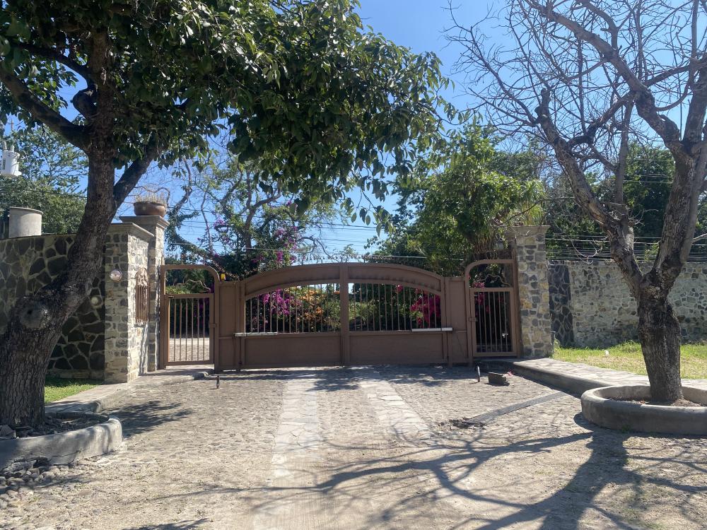 Residencia que ofrece calidad de vida en Vista Hermosa, Ajijic. Chapala