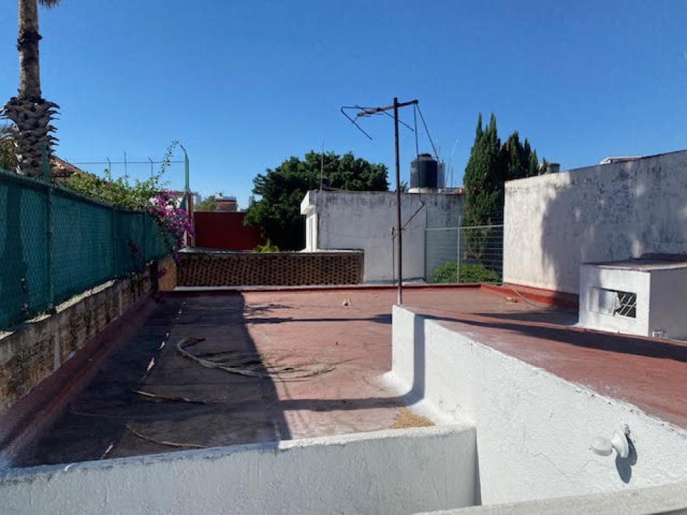 CASA en RENTA VALLARTA SUR/Residencial 