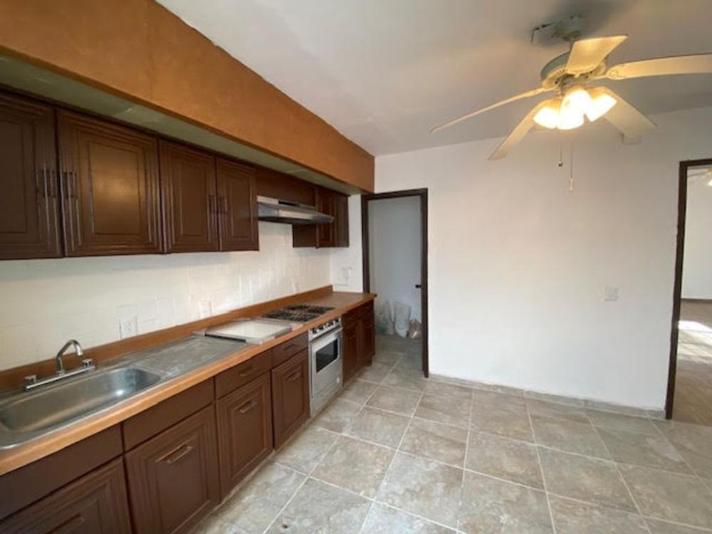 CASA en RENTA VALLARTA SUR/Residencial 