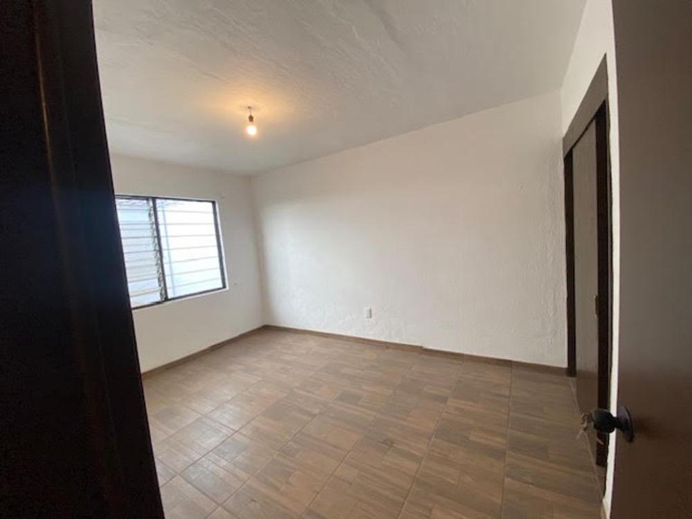 CASA en RENTA VALLARTA SUR/Residencial 