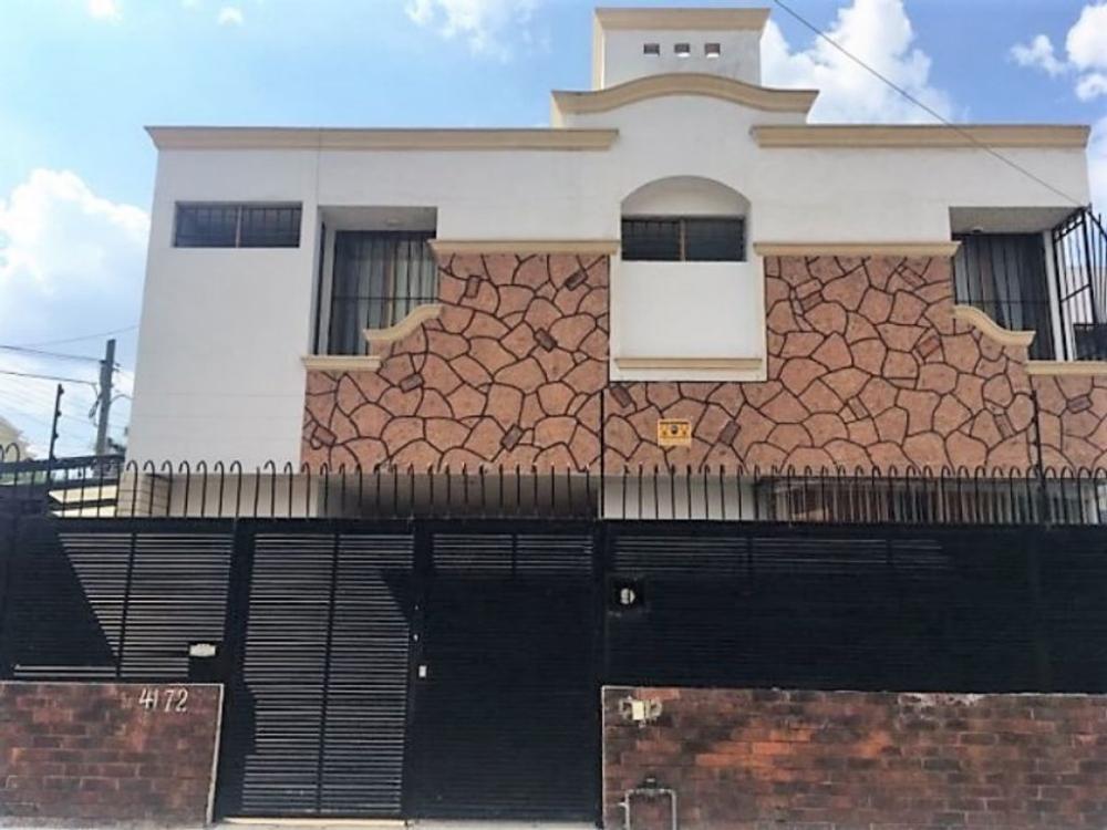 Zapopan, Prados Tepeyac, Casa en renta en esquina