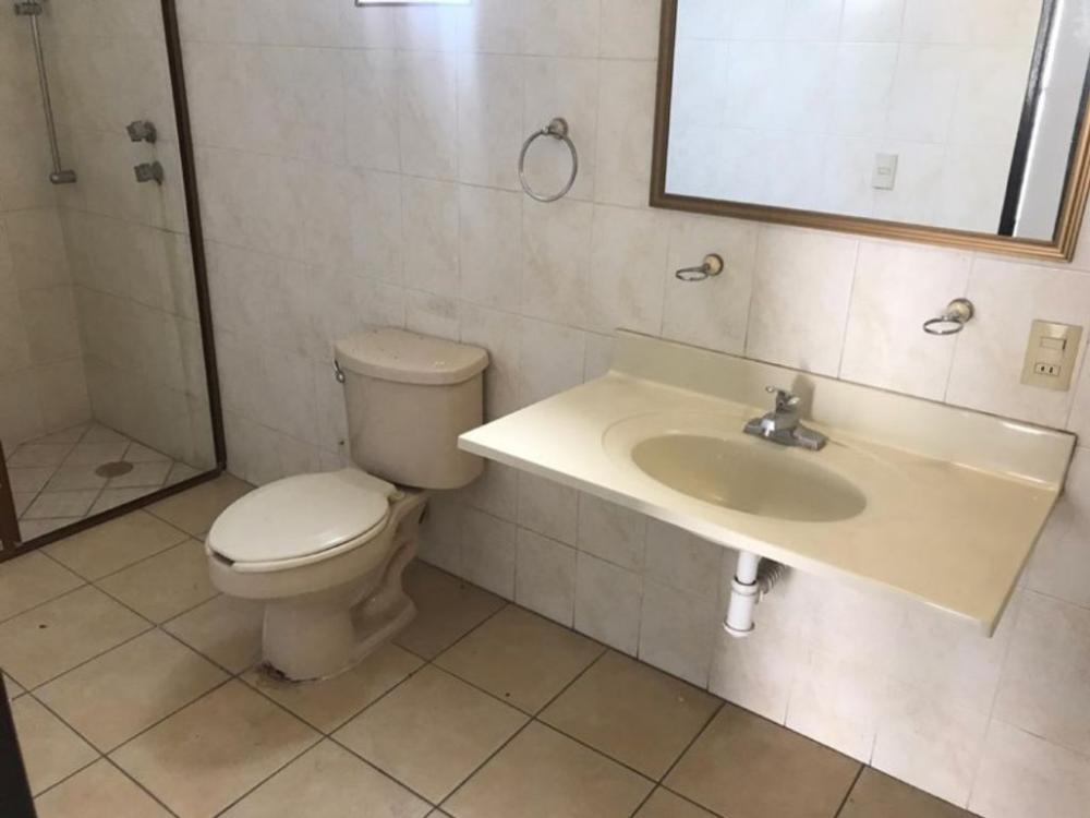Oficinas con uso de suelo en renta a una cuadra de Lopez Mateos
